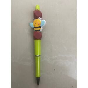 Bee pen